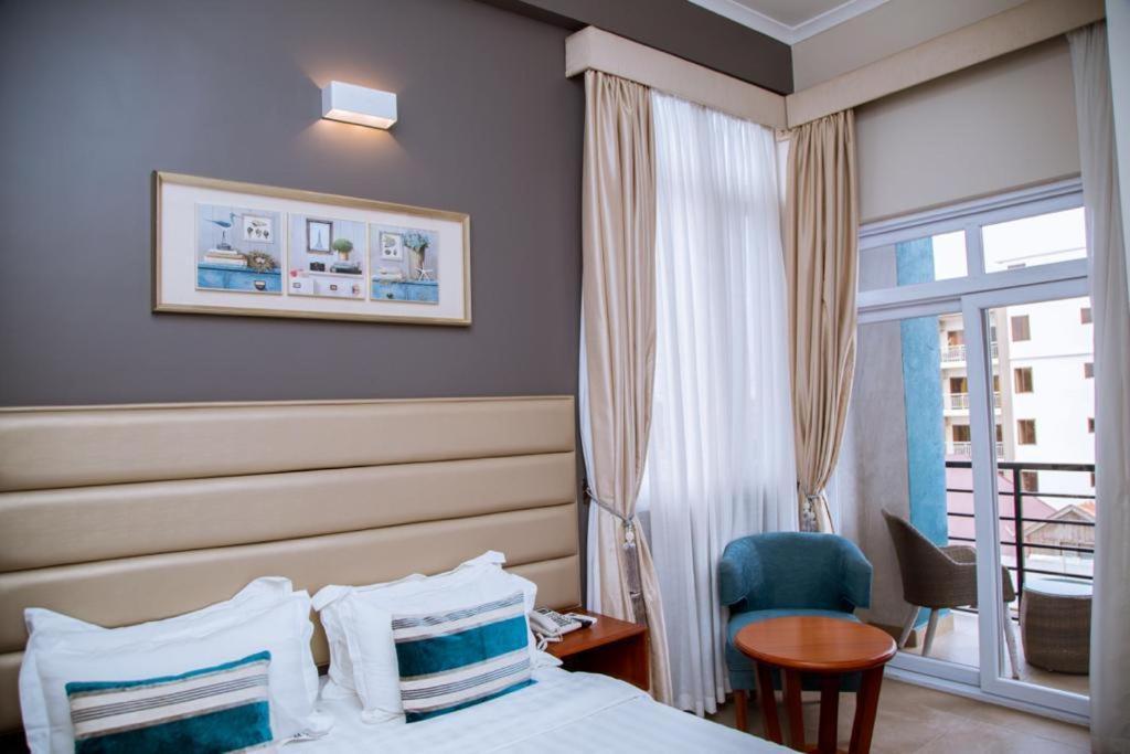 Meridian Ca Hotel Dar es Salaam Luaran gambar